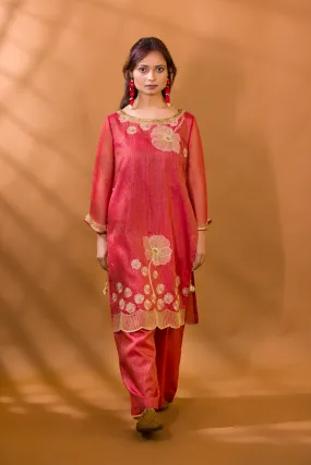 ANAAR EMBROIDERED KURTA WITH PALAZZO PANTS