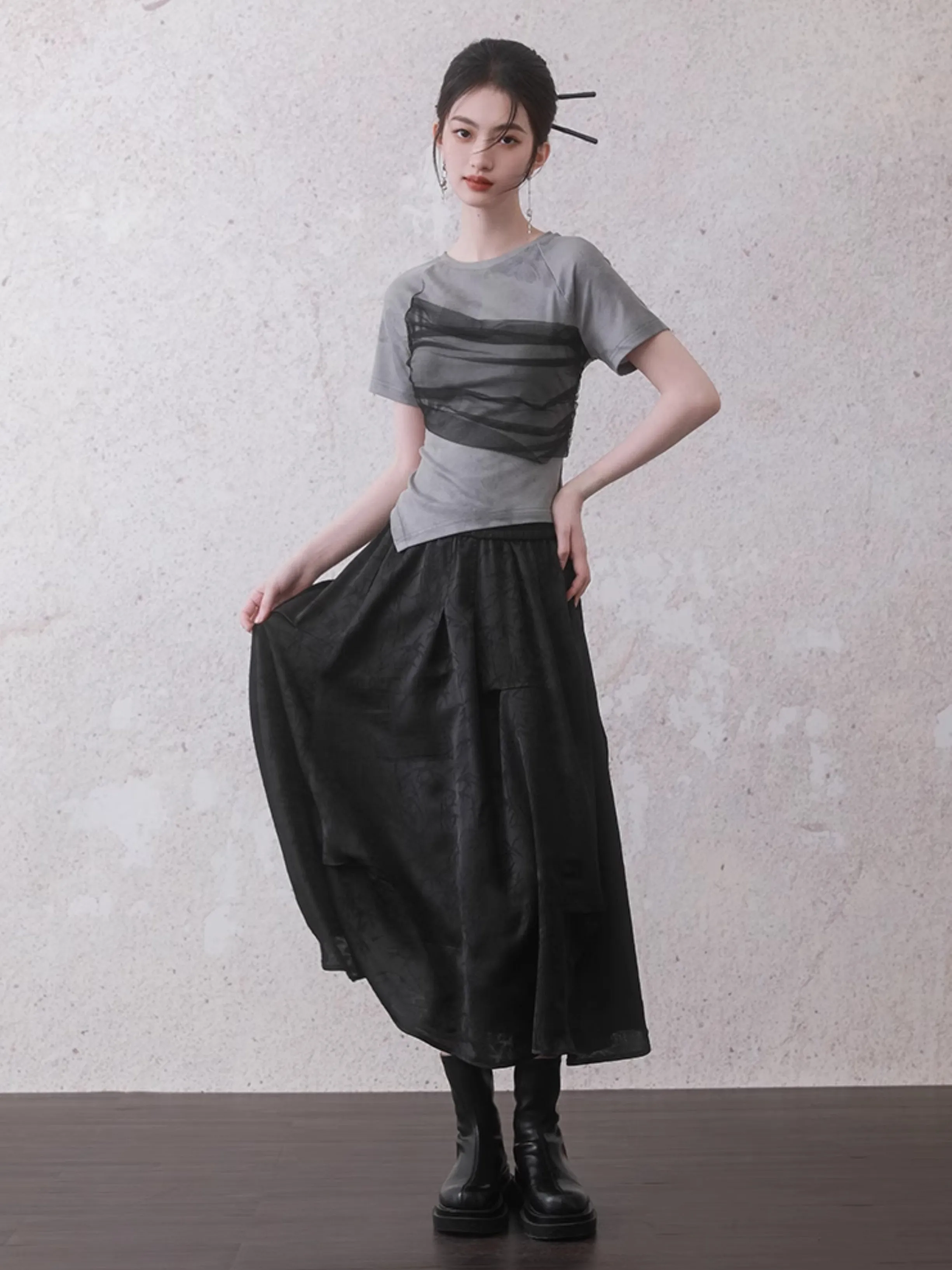 Bamboo Leaf Irregular Pleated Skirt