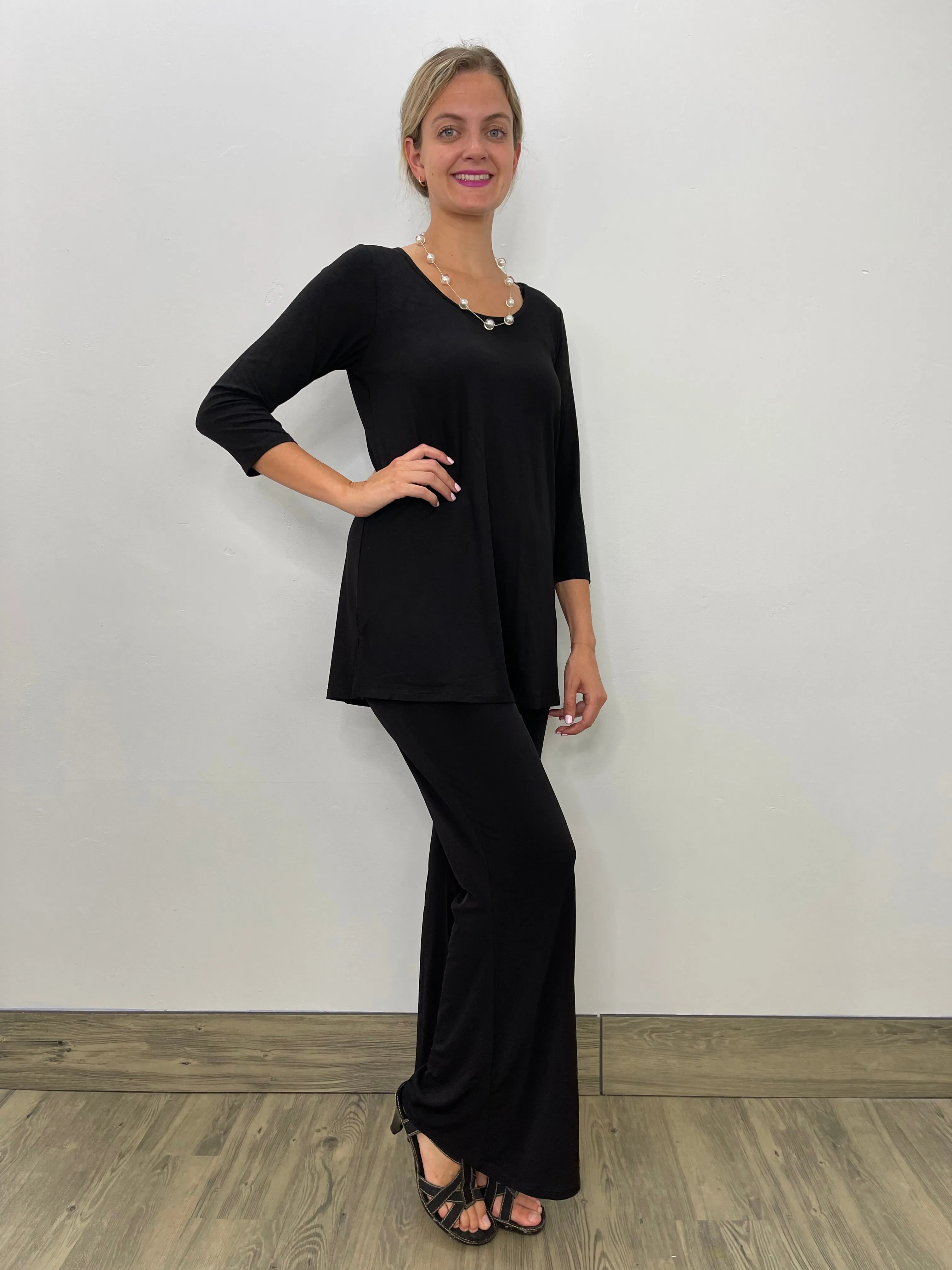 Black Tencel 3/4 Sleeve Tunic