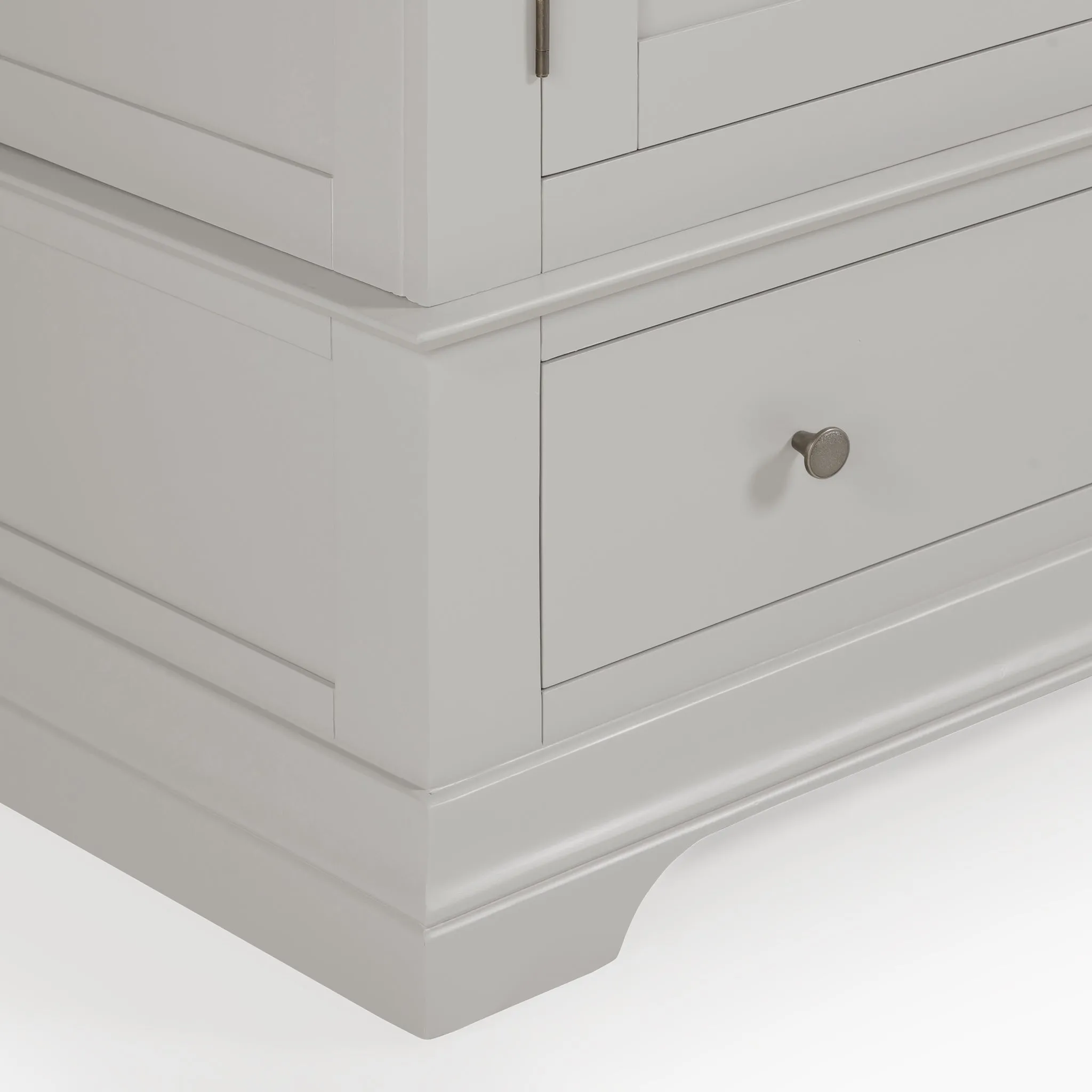 Chalbury Double Wardrobe in Pebble Grey