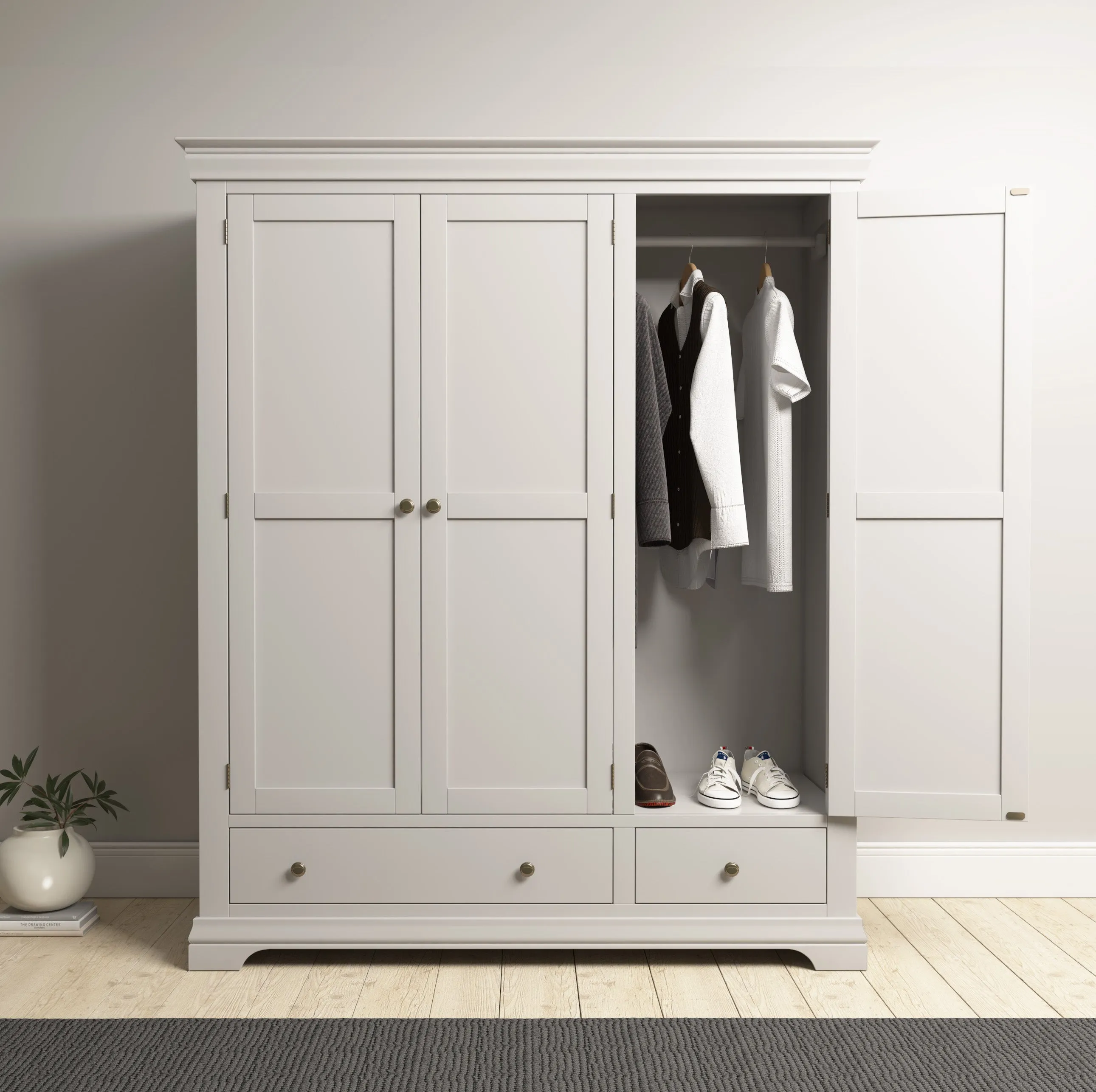 Chalbury Triple Wardrobe in Pebble Grey