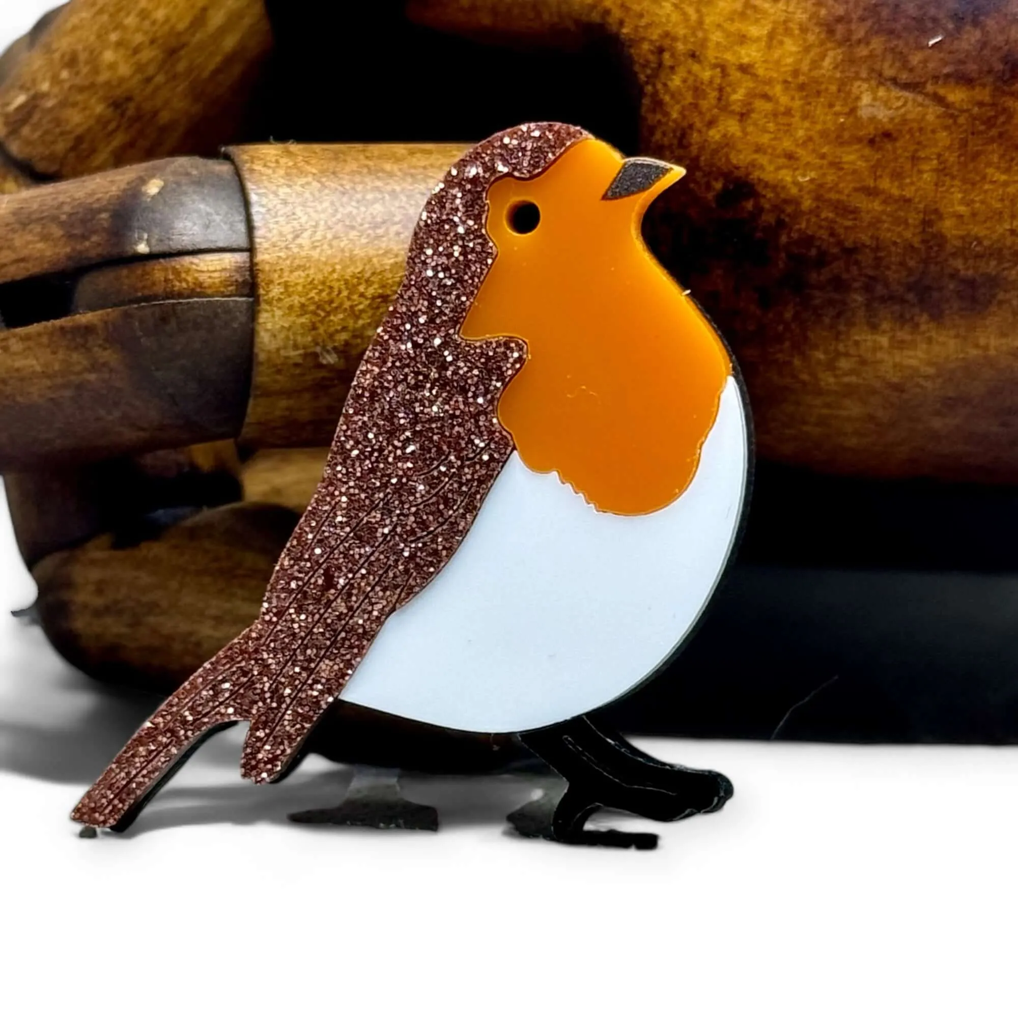 Christmas Robin - Acrylic Art Brooch