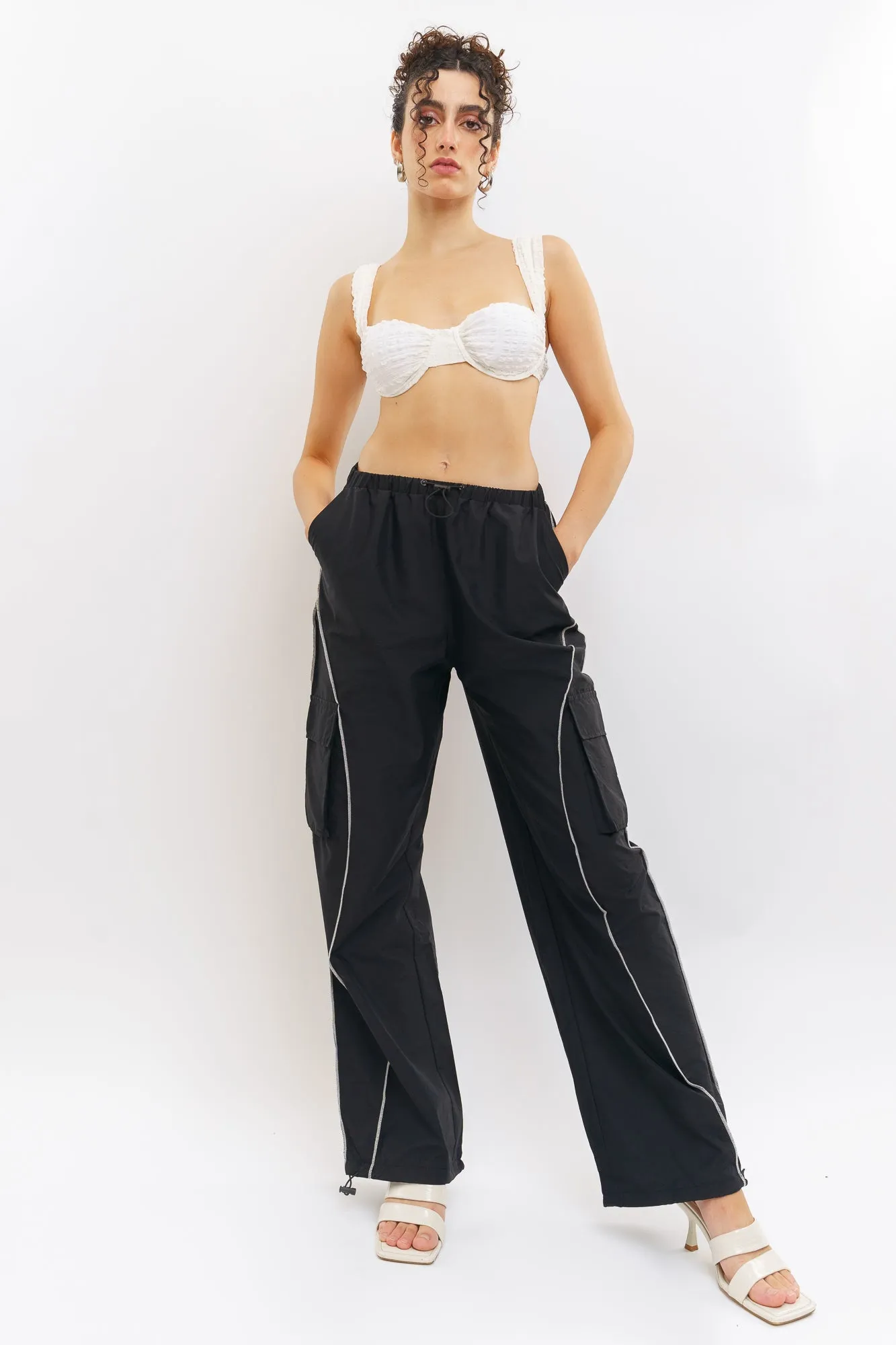 Contrast Piping Cargo Pants