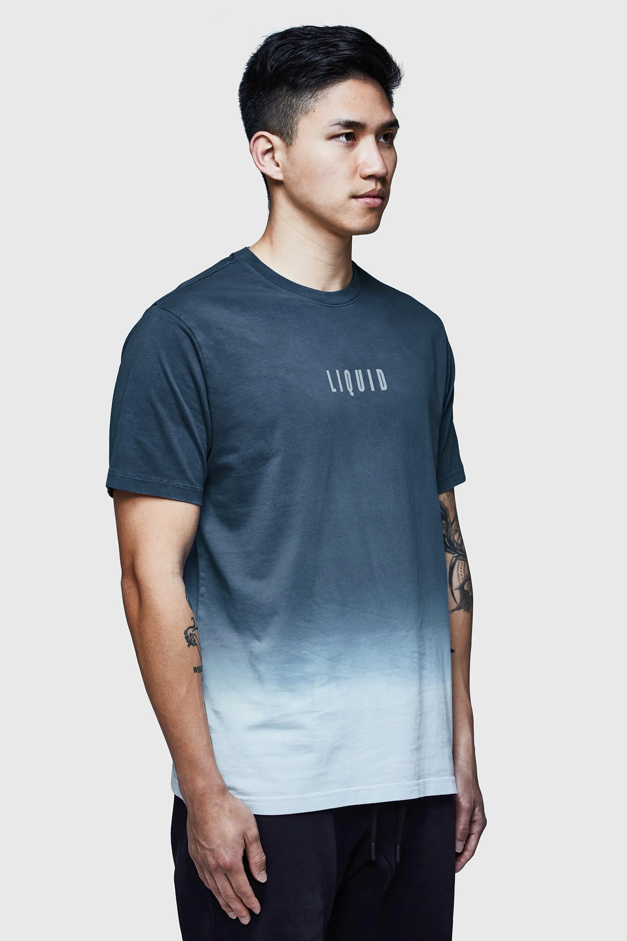 ESSENTIALS DIP DYE SHORT SLEEVE TEE