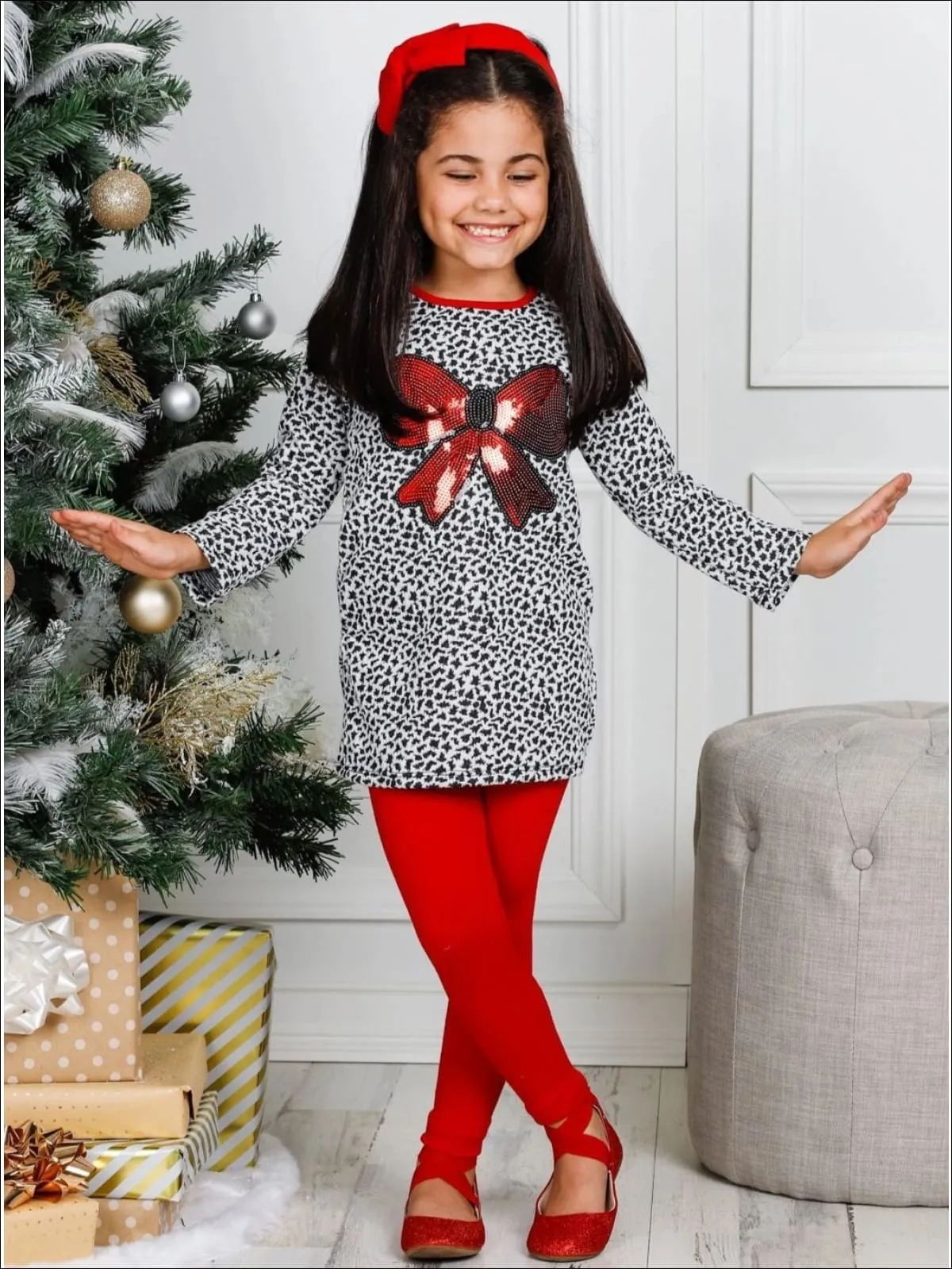 Girls Long Sleeve Sequin Bow Applique Tunic And Legging Set