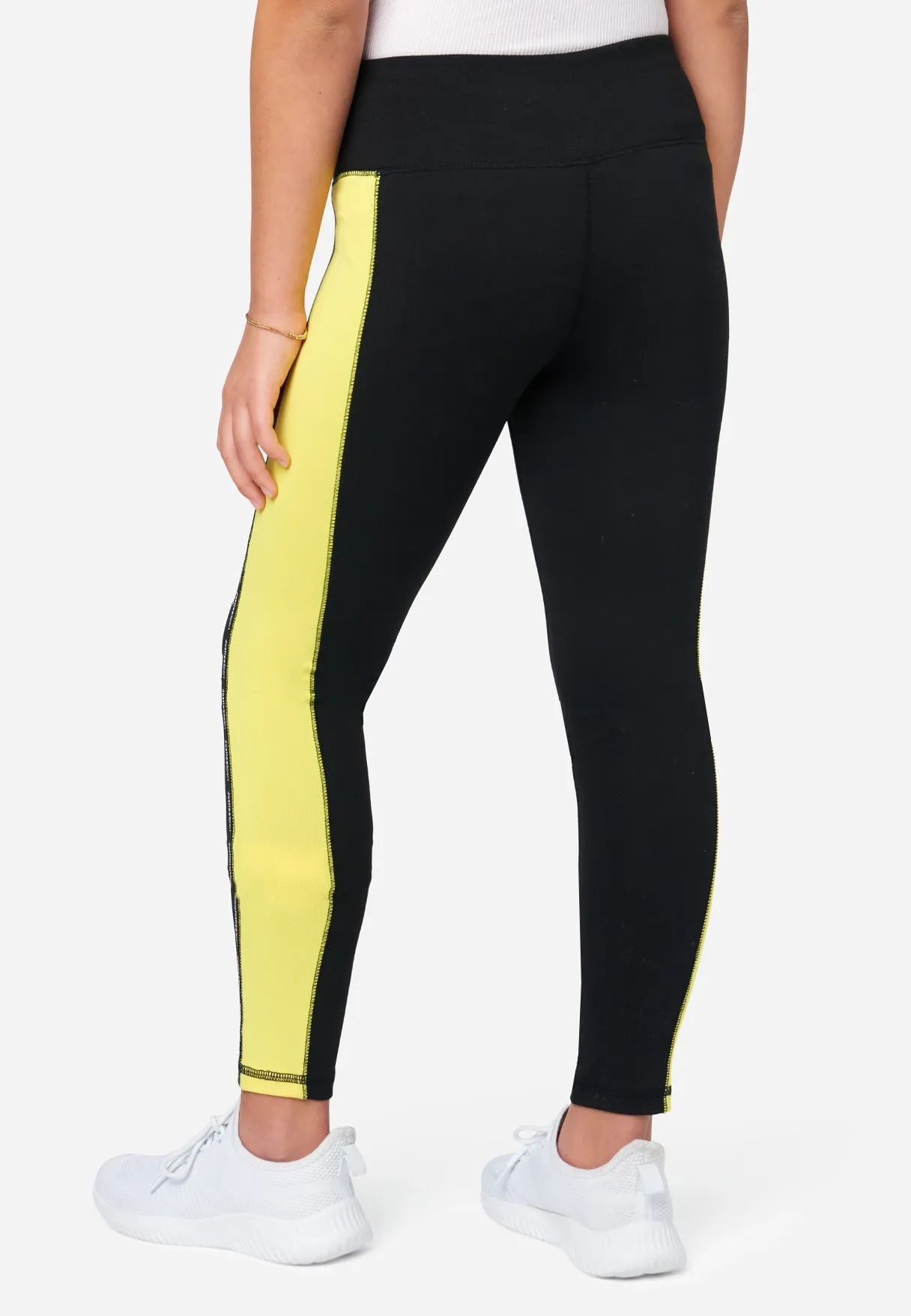 J Sport Black & Yellow Daisy Leggings