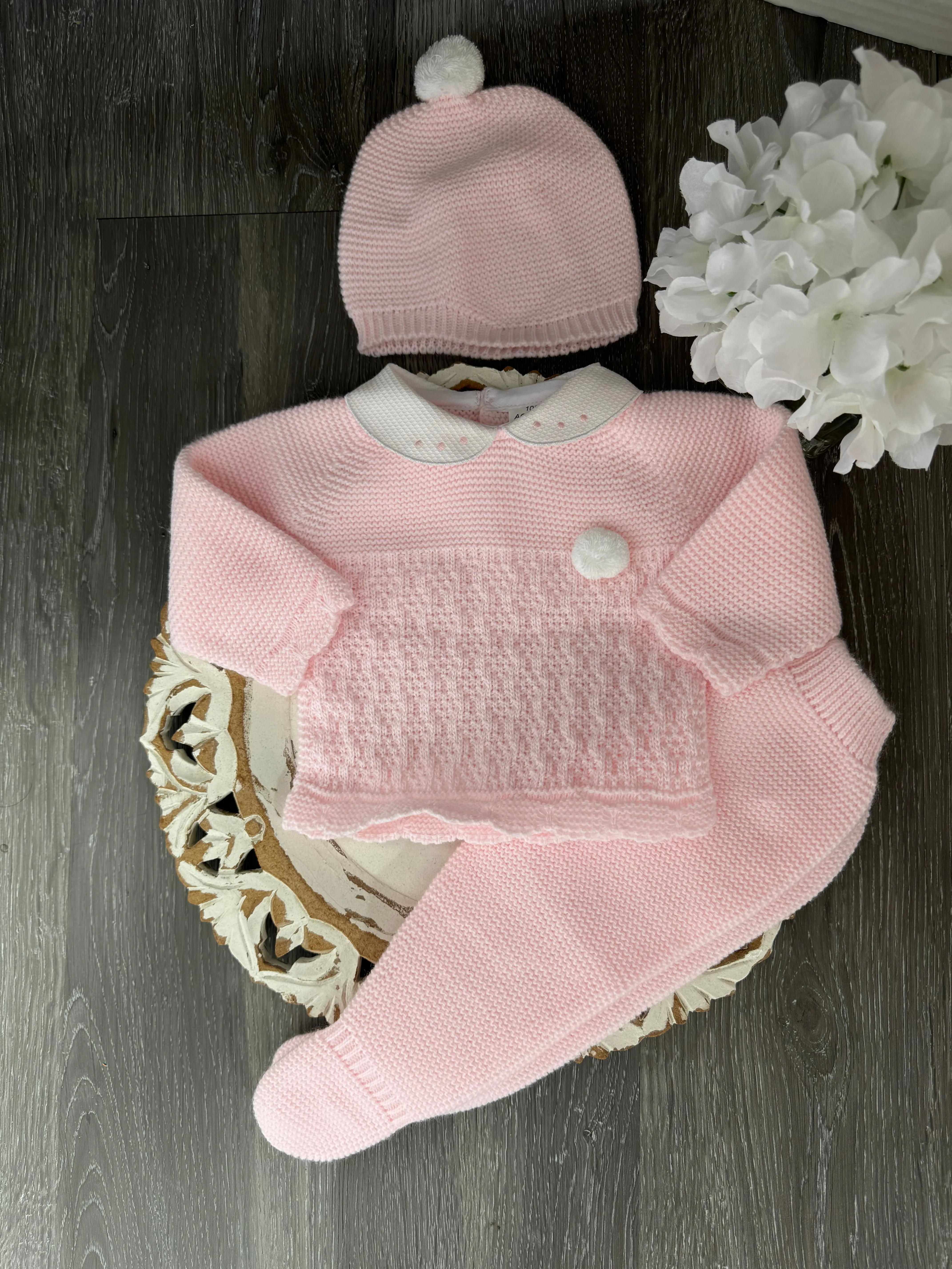 Knit Raglan Sleeve Pom Pom Baby Set in Pink