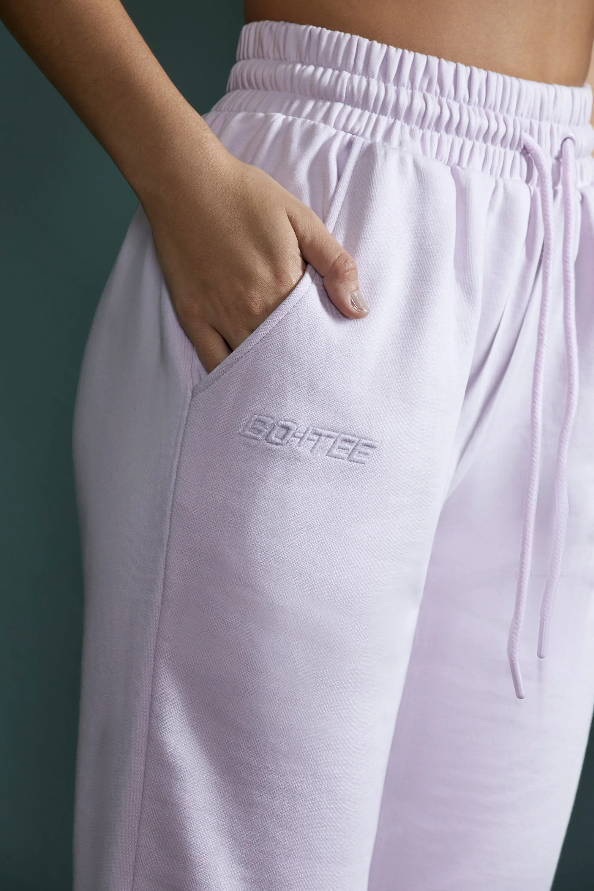 Petite Jogger Bottoms in Lilac