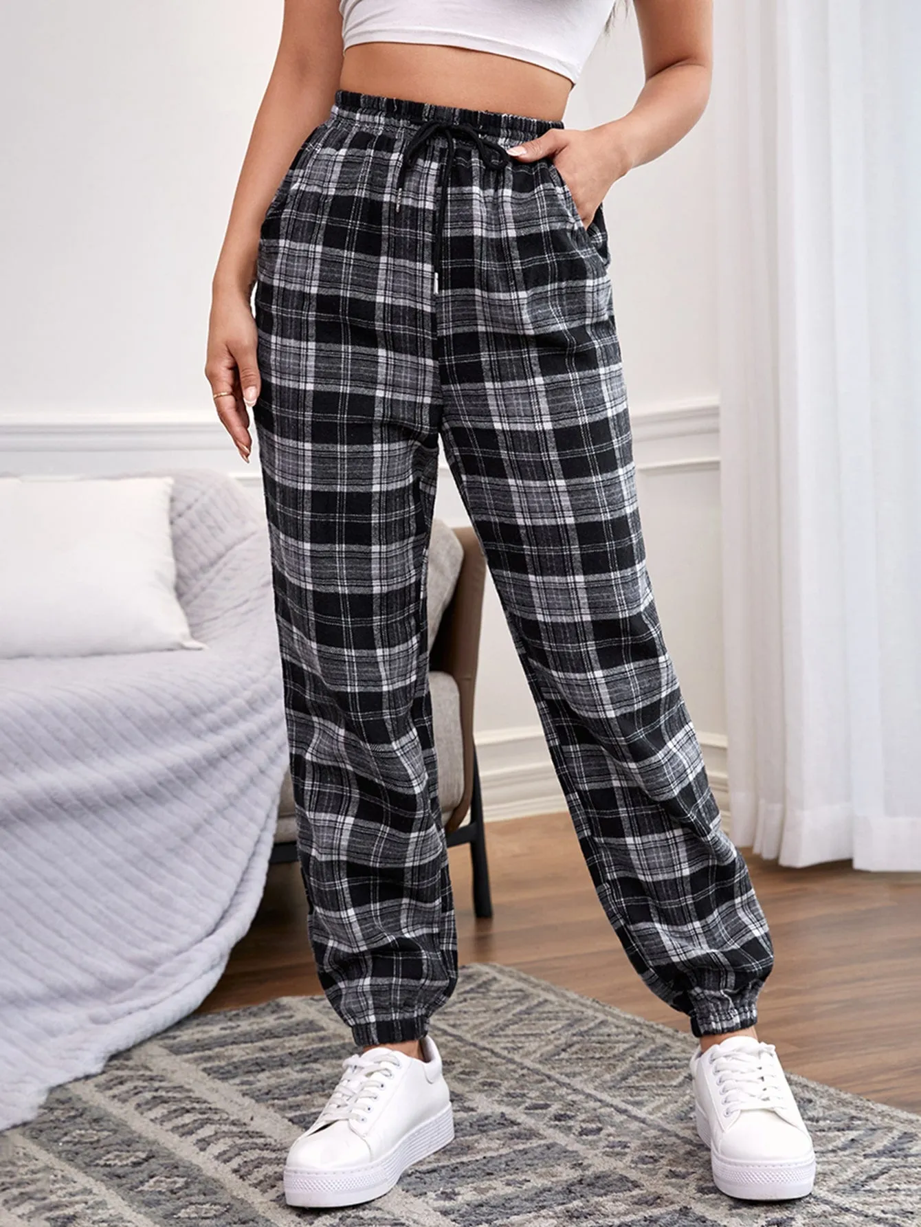 Preppy Plaid Pocket Natural Cropped Women Pants