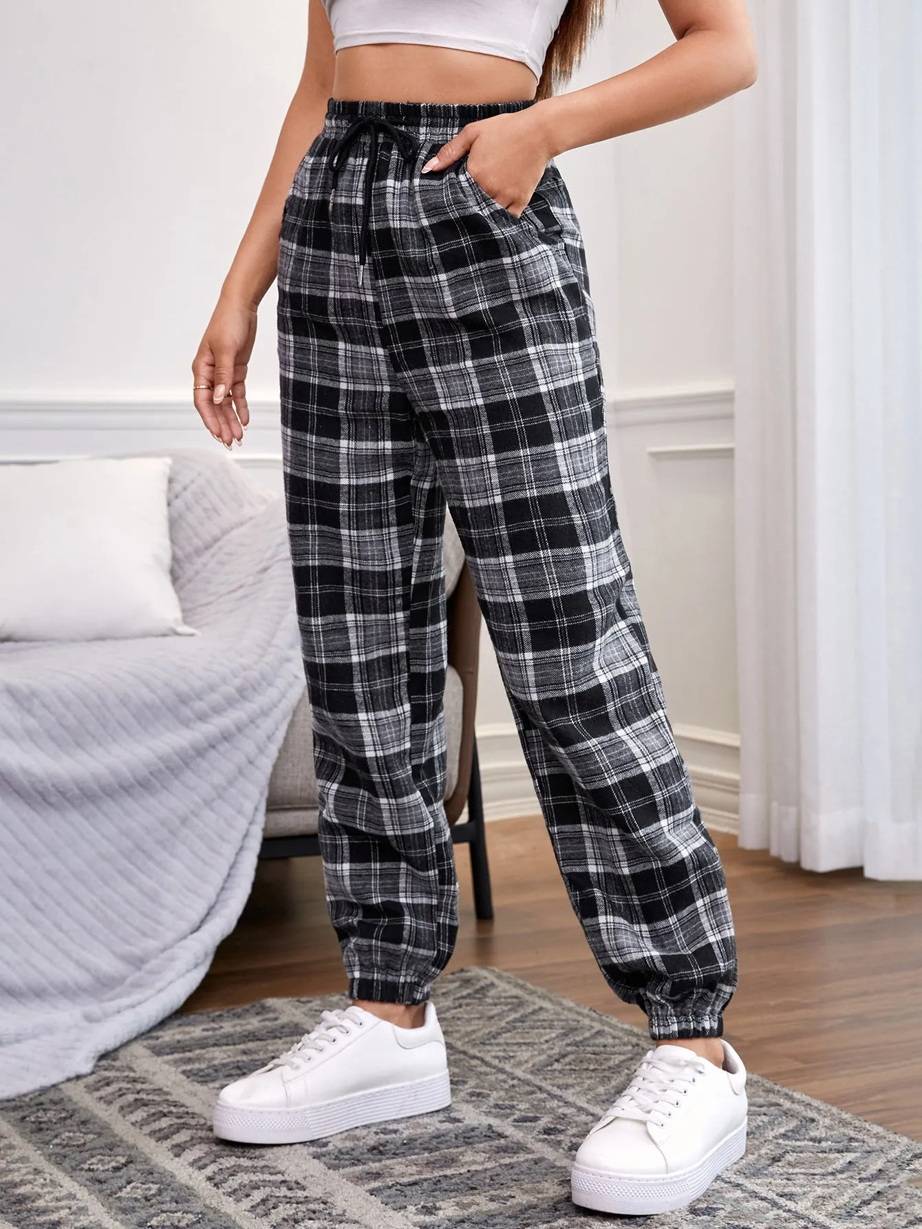 Preppy Plaid Pocket Natural Cropped Women Pants