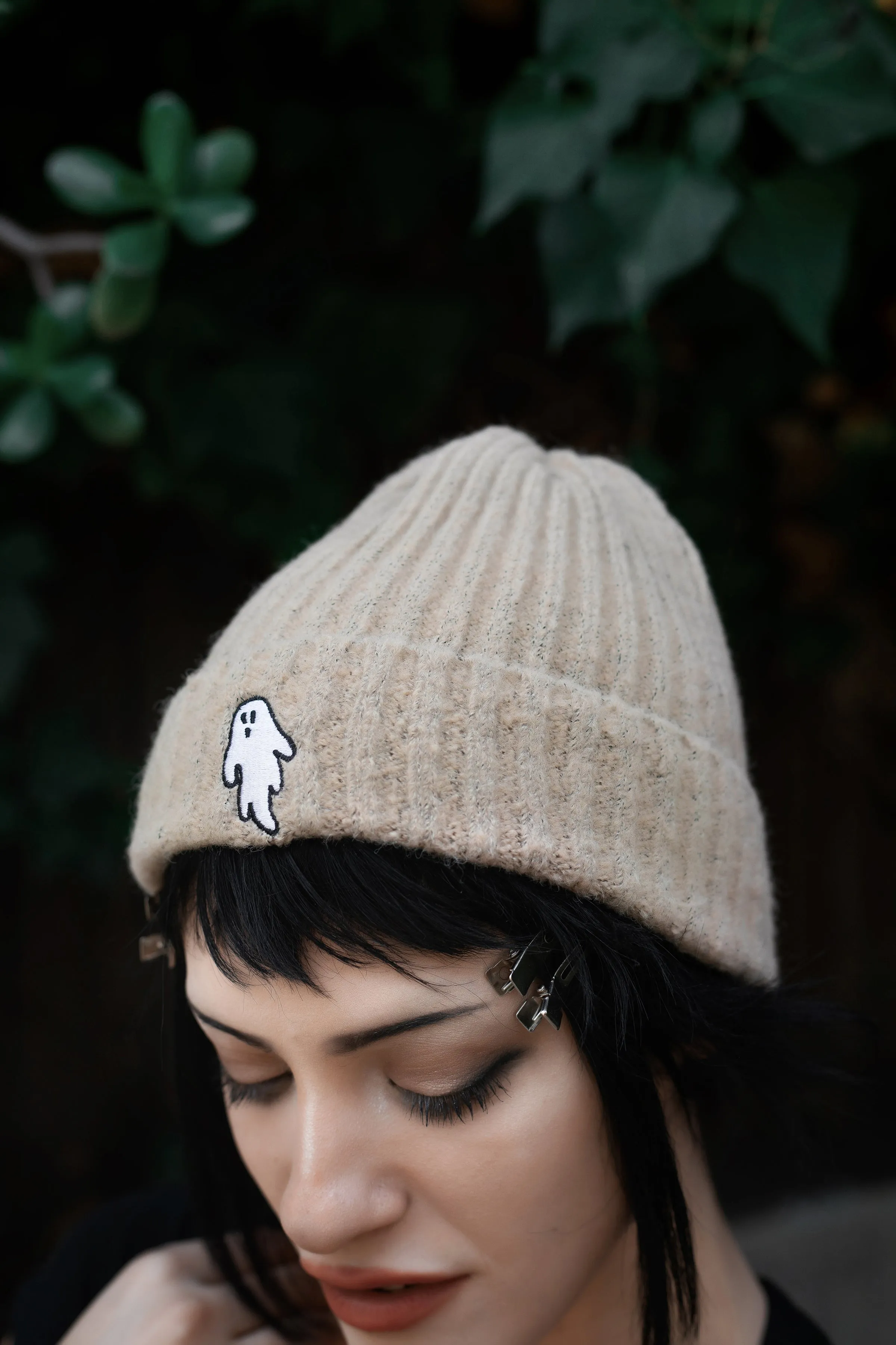 Scarecrow Beige | Ghostie Embroidered & Reversible Knit Beanie