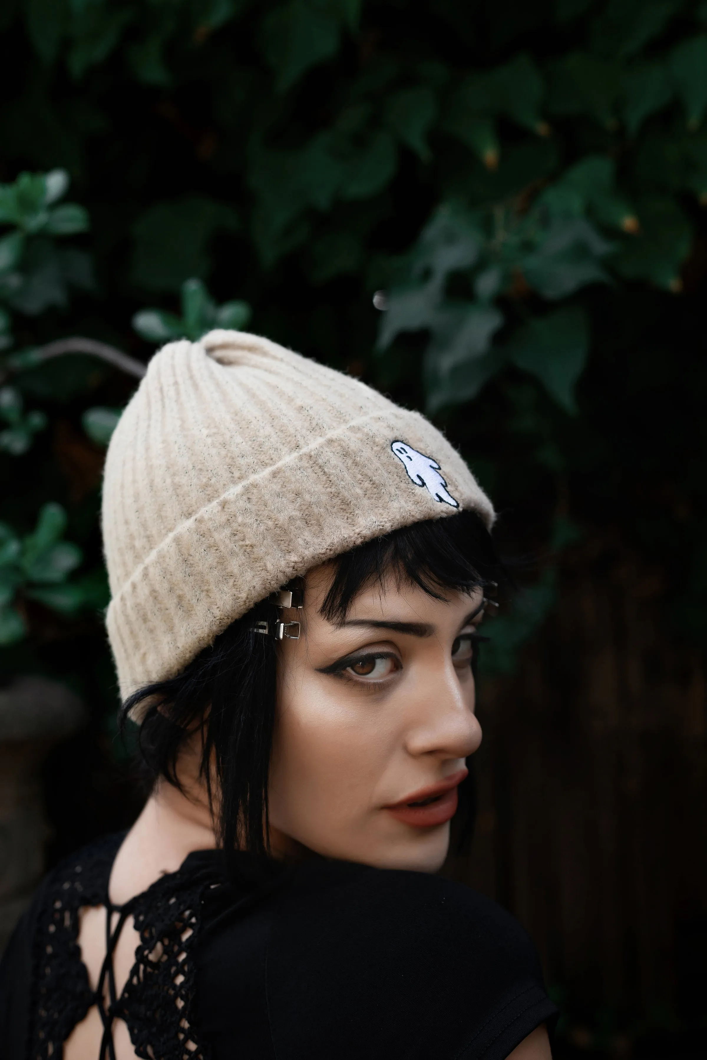 Scarecrow Beige | Ghostie Embroidered & Reversible Knit Beanie