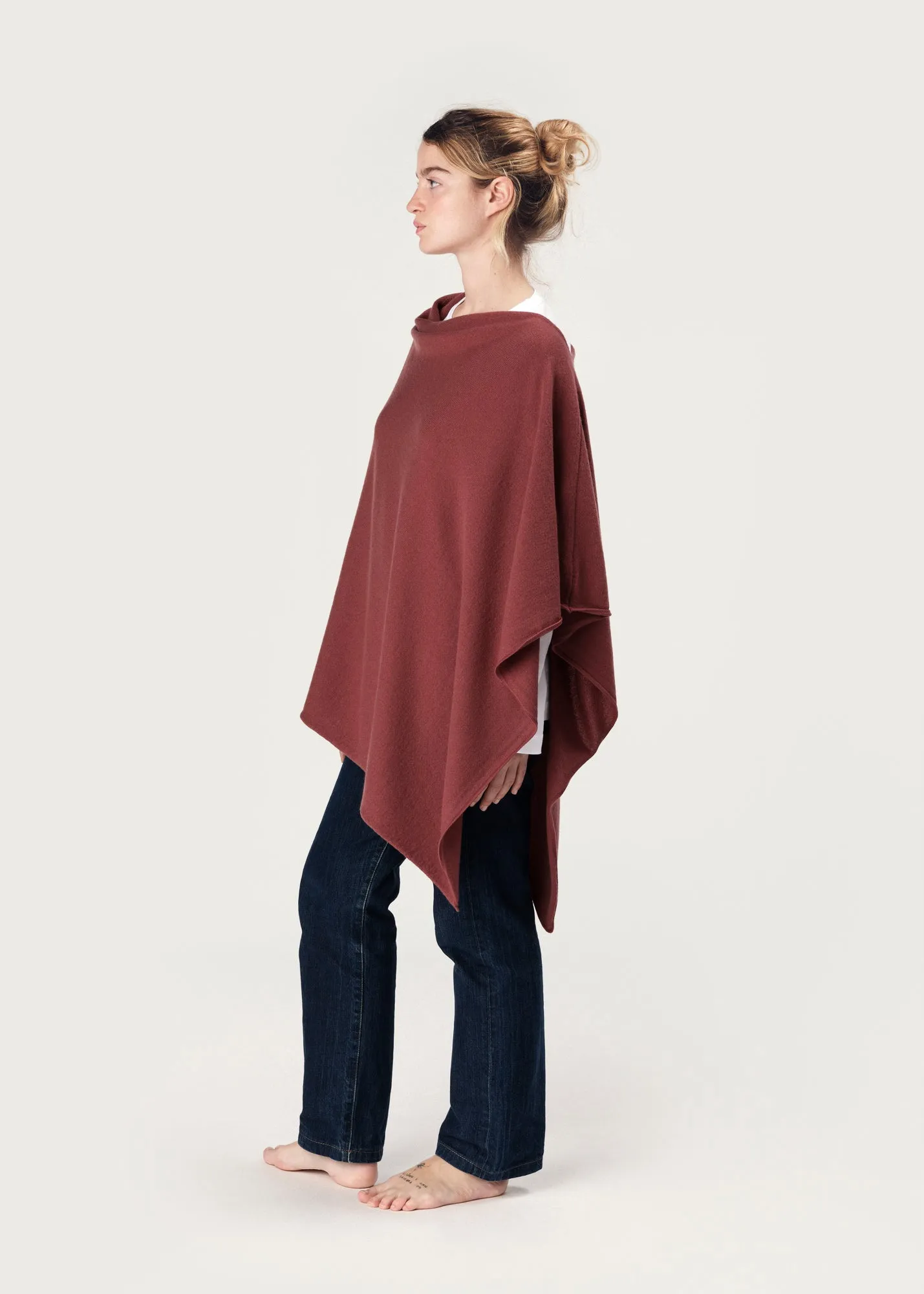 THE CLASSIC PONCHO | Redwood