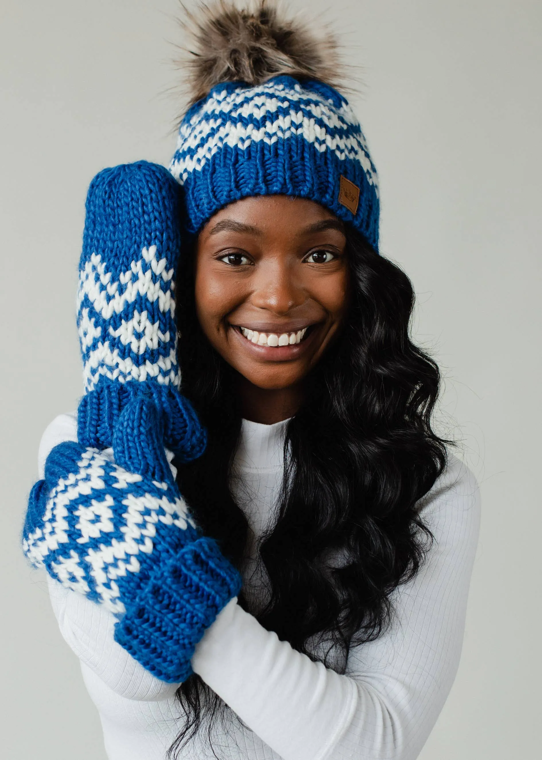 Tod Blue & White Patterned Pom Hat